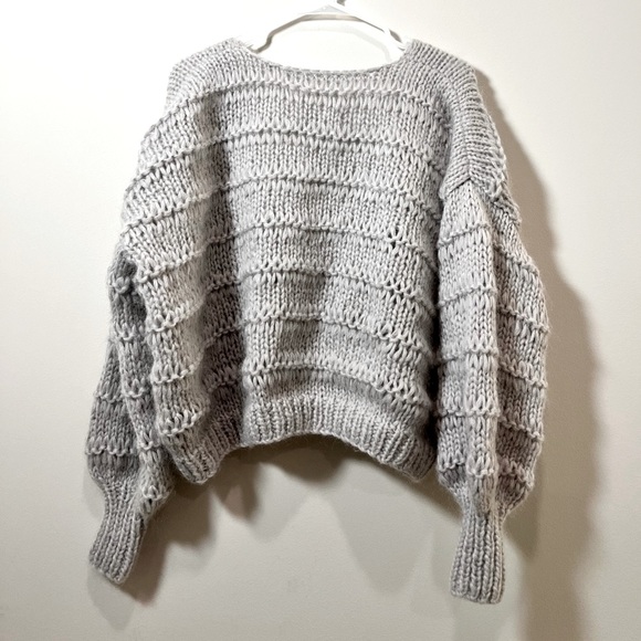 Handmade Light Gray Mohair Cardigan - Picture 4 of 10